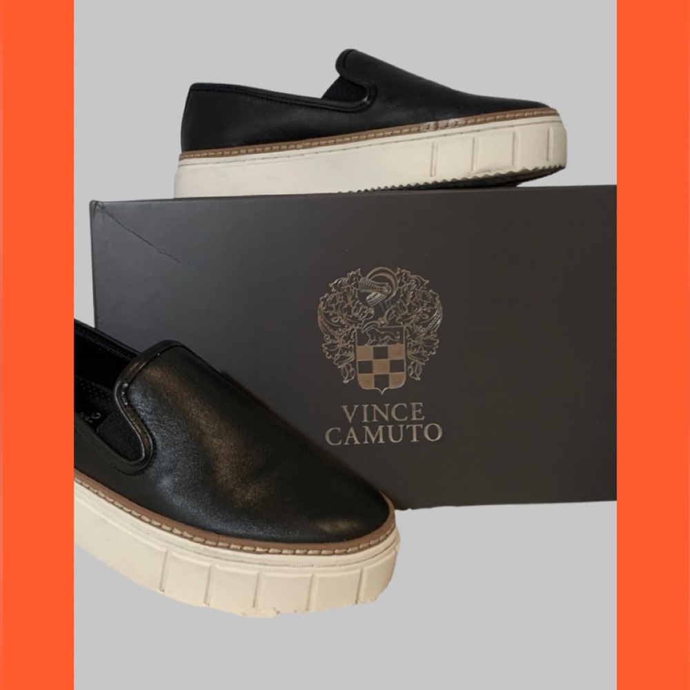 Womens Vince Camuto size 6M slip on loafers platform black silky nubuck leather